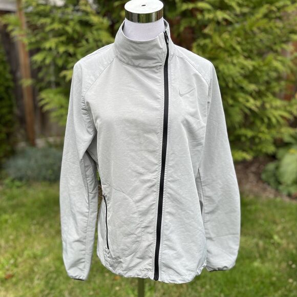 Nike Lightweight Asymmetrical Windbreaker Jacket Lt.Grey Sz L RN 56323 CA 05553 - Picture 1 of 16